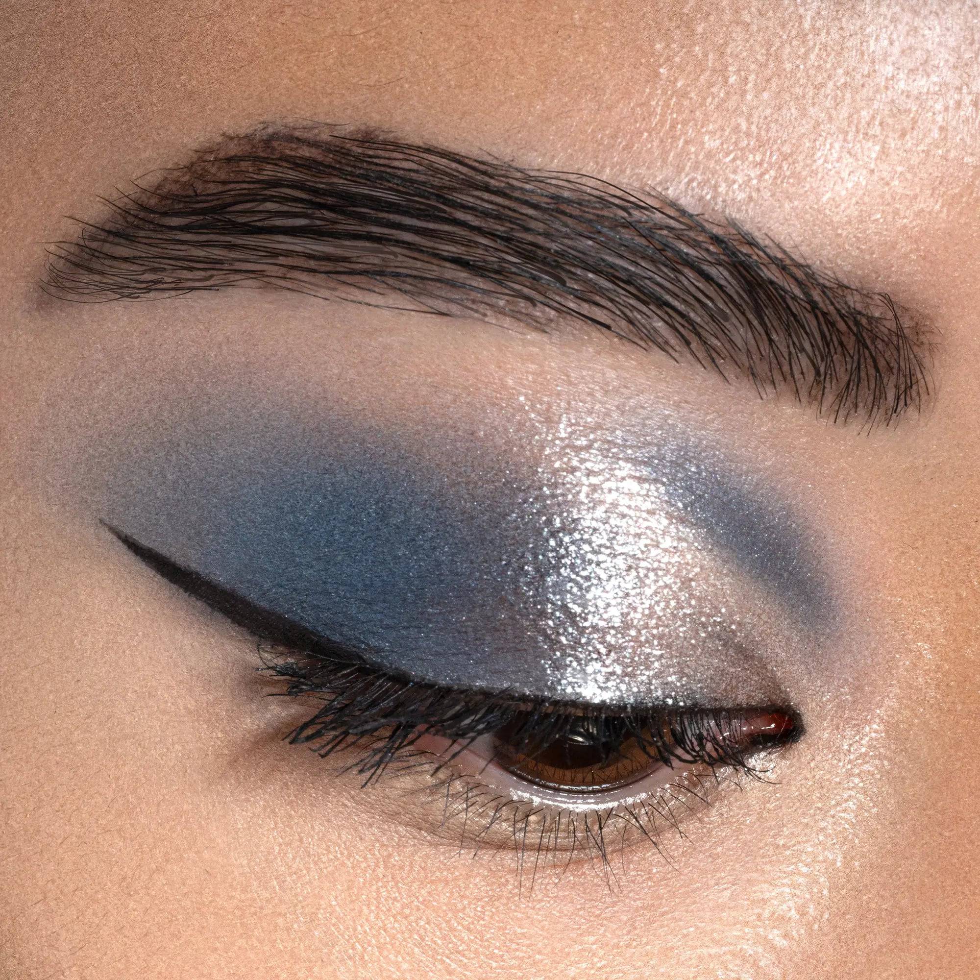 124-xenon-eyeshadow-palette-14.jpg XENON EYESHADOW PALETTE