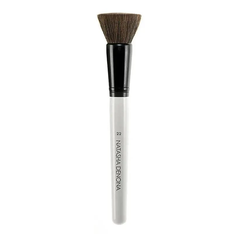 207-no.-22-large-foundation-makeup-brush-1.webp NO. 22 LARGE FOUNDATION MAKEUP BRUSH