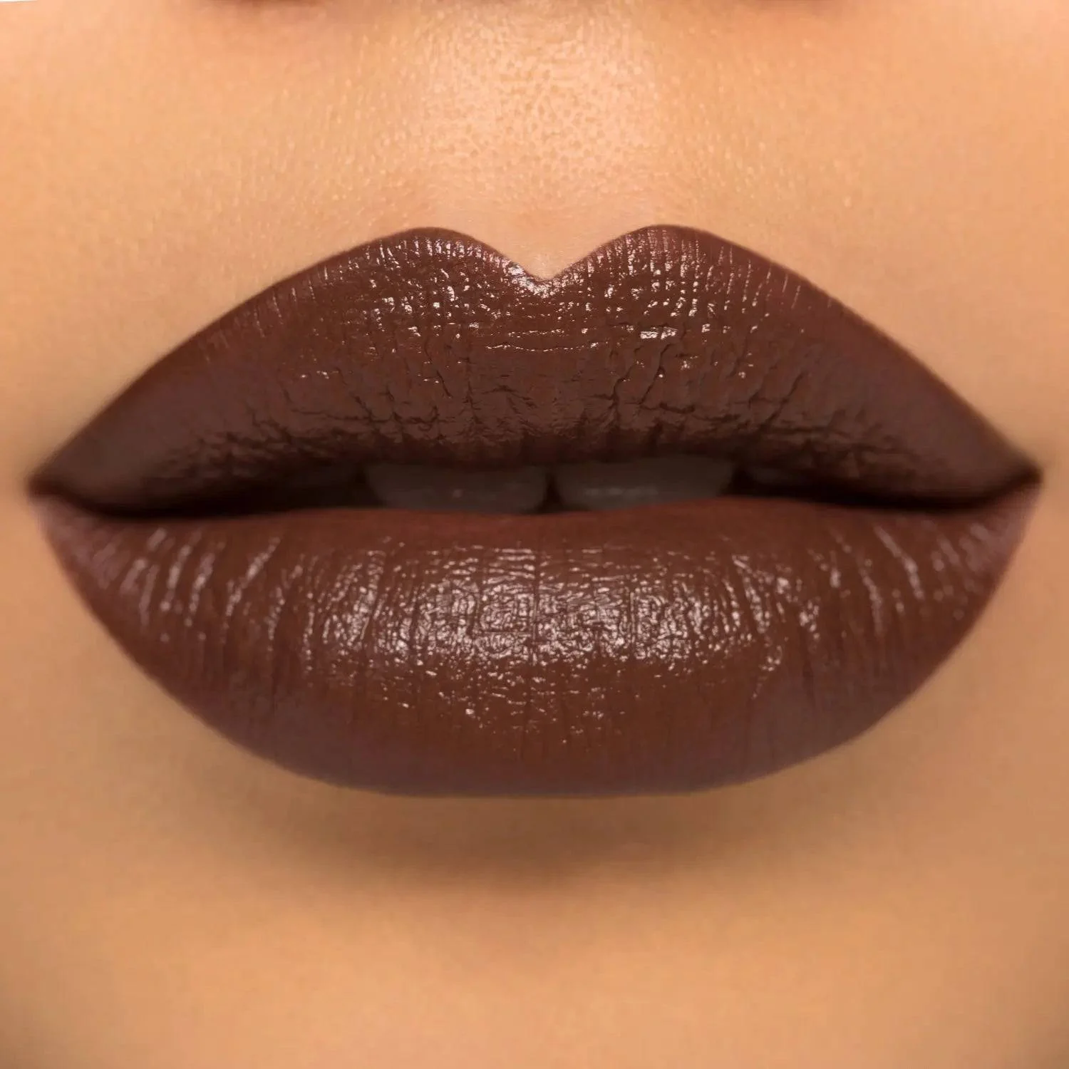 211-i-need-a-nude-lipstick-15.webp I NEED A NUDE LIPSTICK