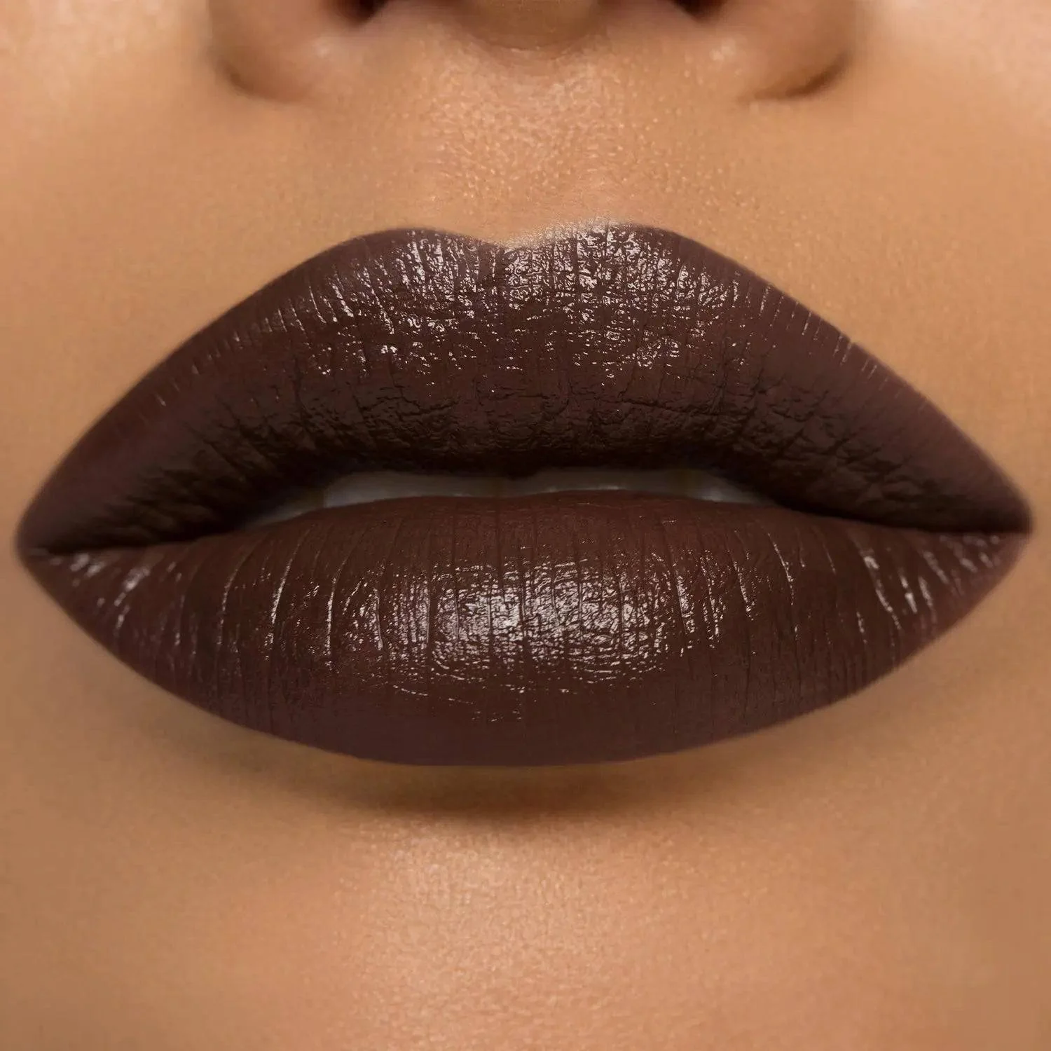 211-i-need-a-nude-lipstick-18.webp I NEED A NUDE LIPSTICK