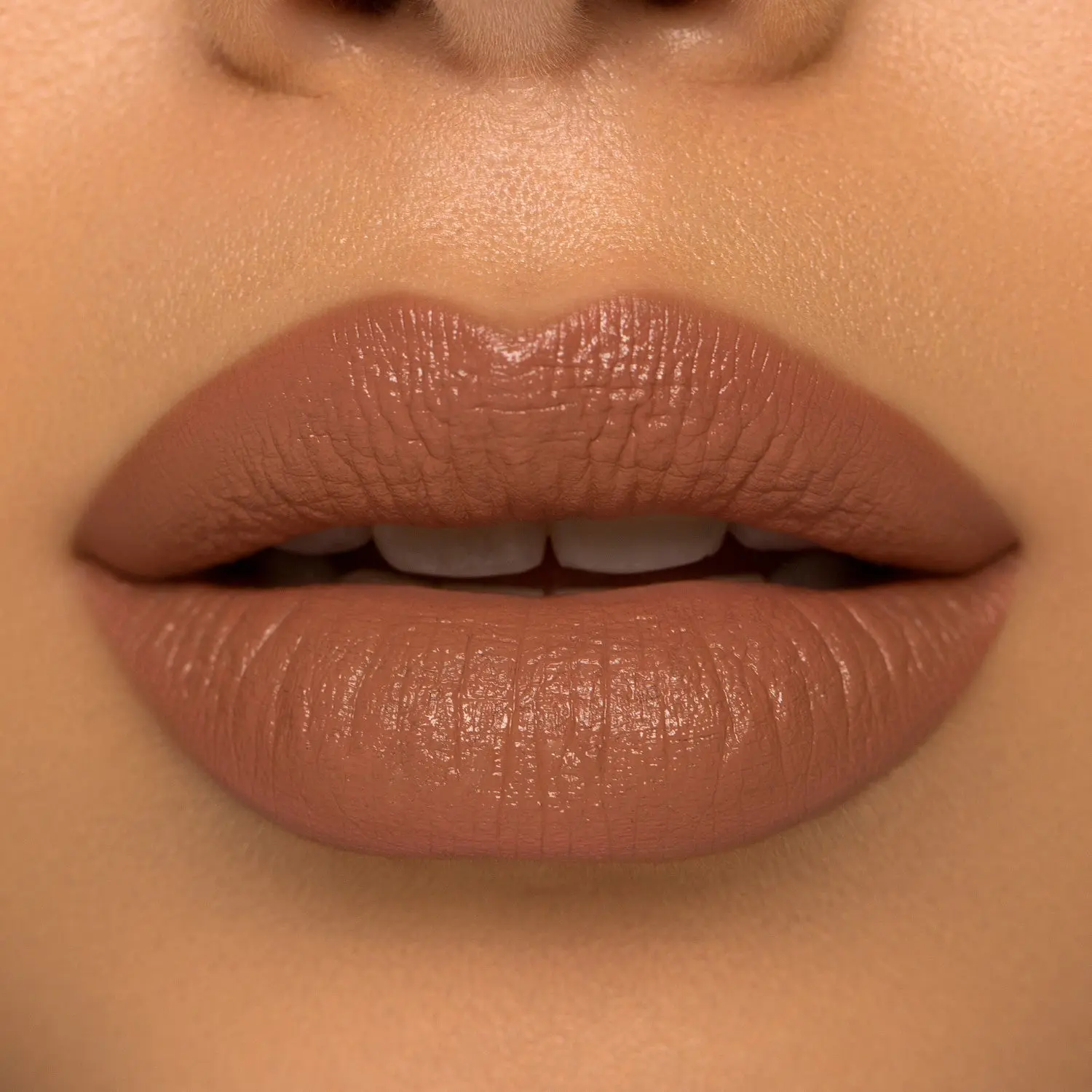 211-i-need-a-nude-lipstick-9.webp I NEED A NUDE LIPSTICK