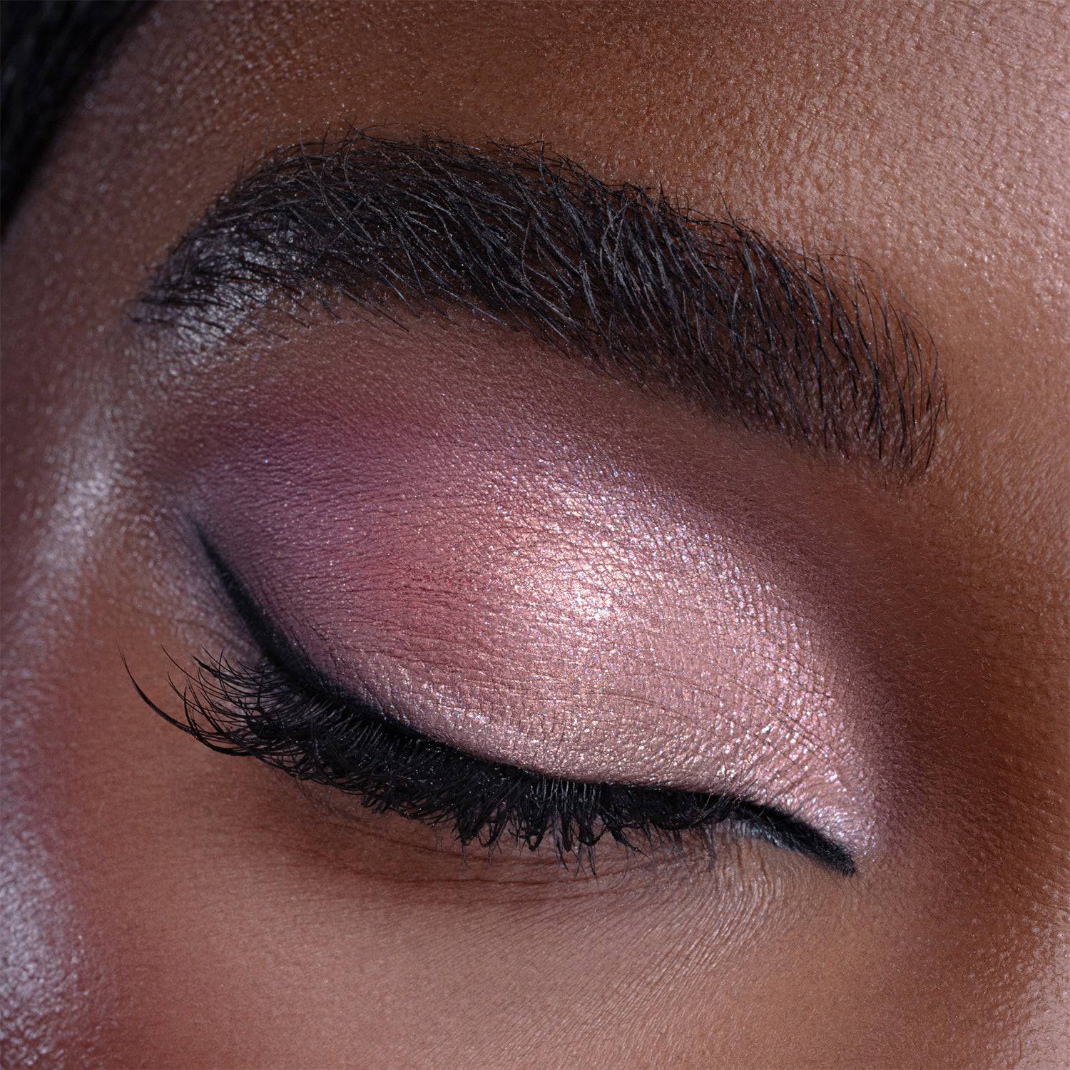 238-mini-rose-eyeshadow-palette-8.jpg MINI ROSE EYESHADOW PALETTE