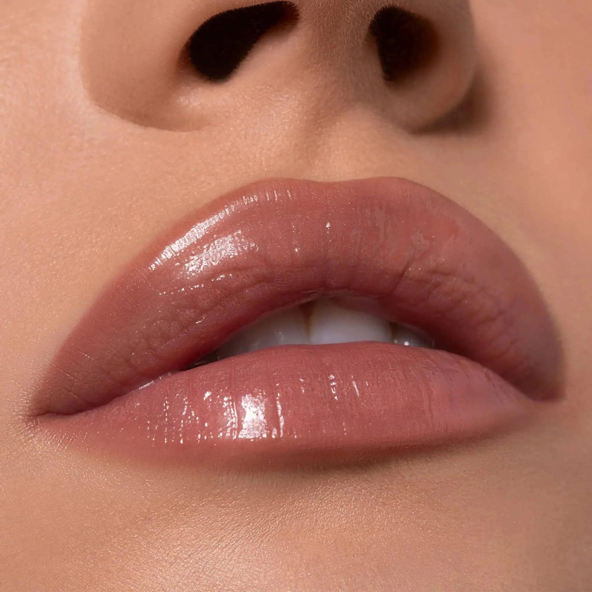 245-my-dream-lip-gloss-2.webp MY DREAM LIP GLOSS