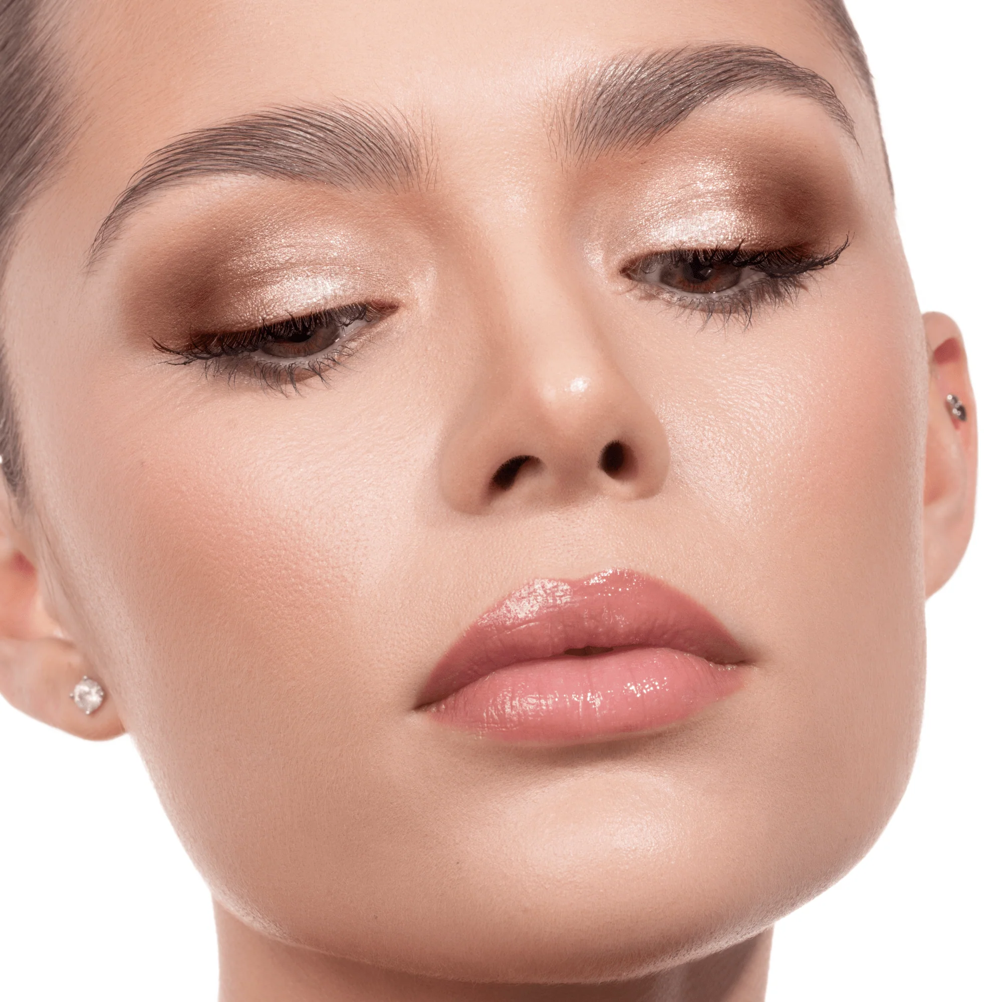 262-luxe-glam-compact-2.webp LUXE GLAM COMPACT