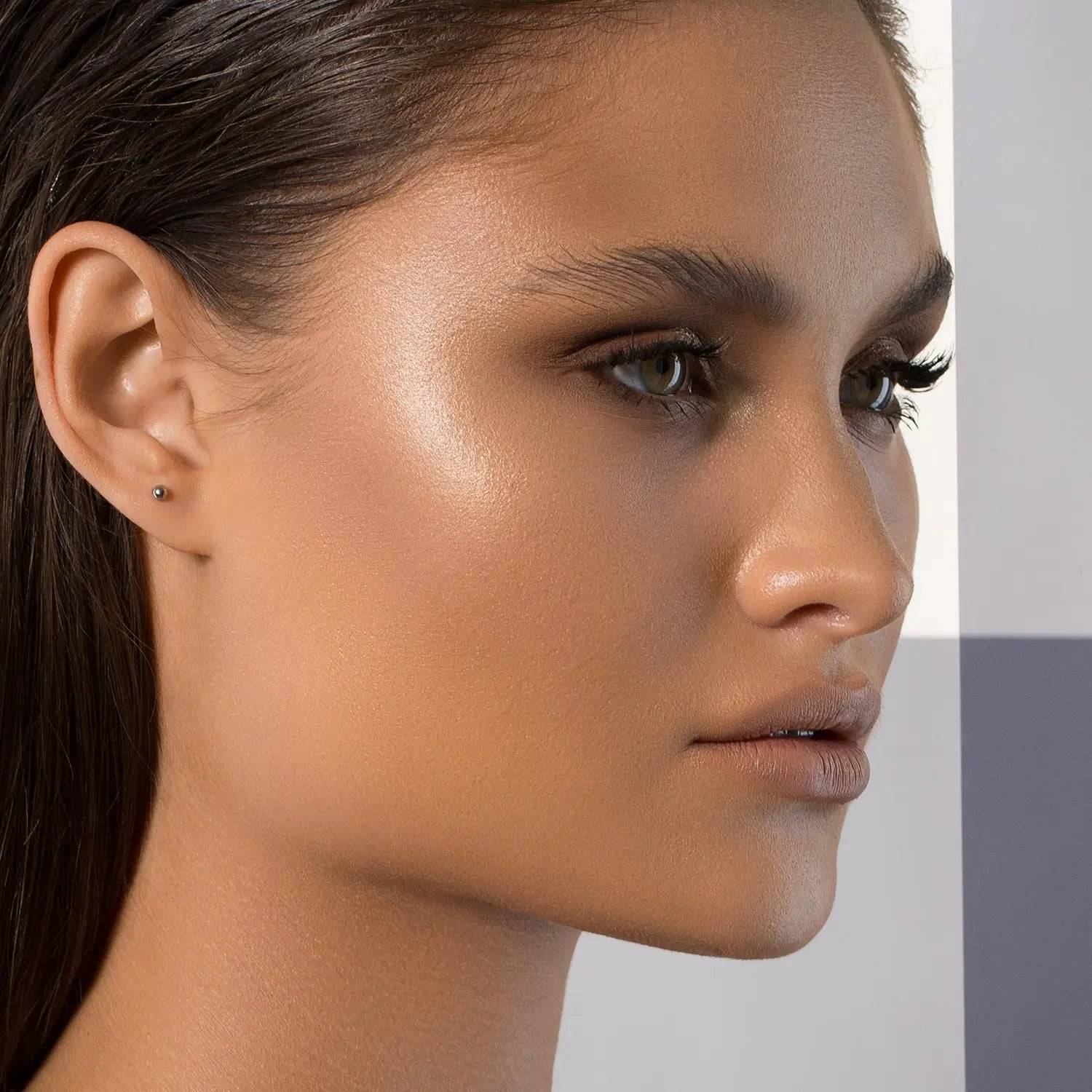 343-super-glow-highlighter-5.jpg SUPER GLOW HIGHLIGHTER