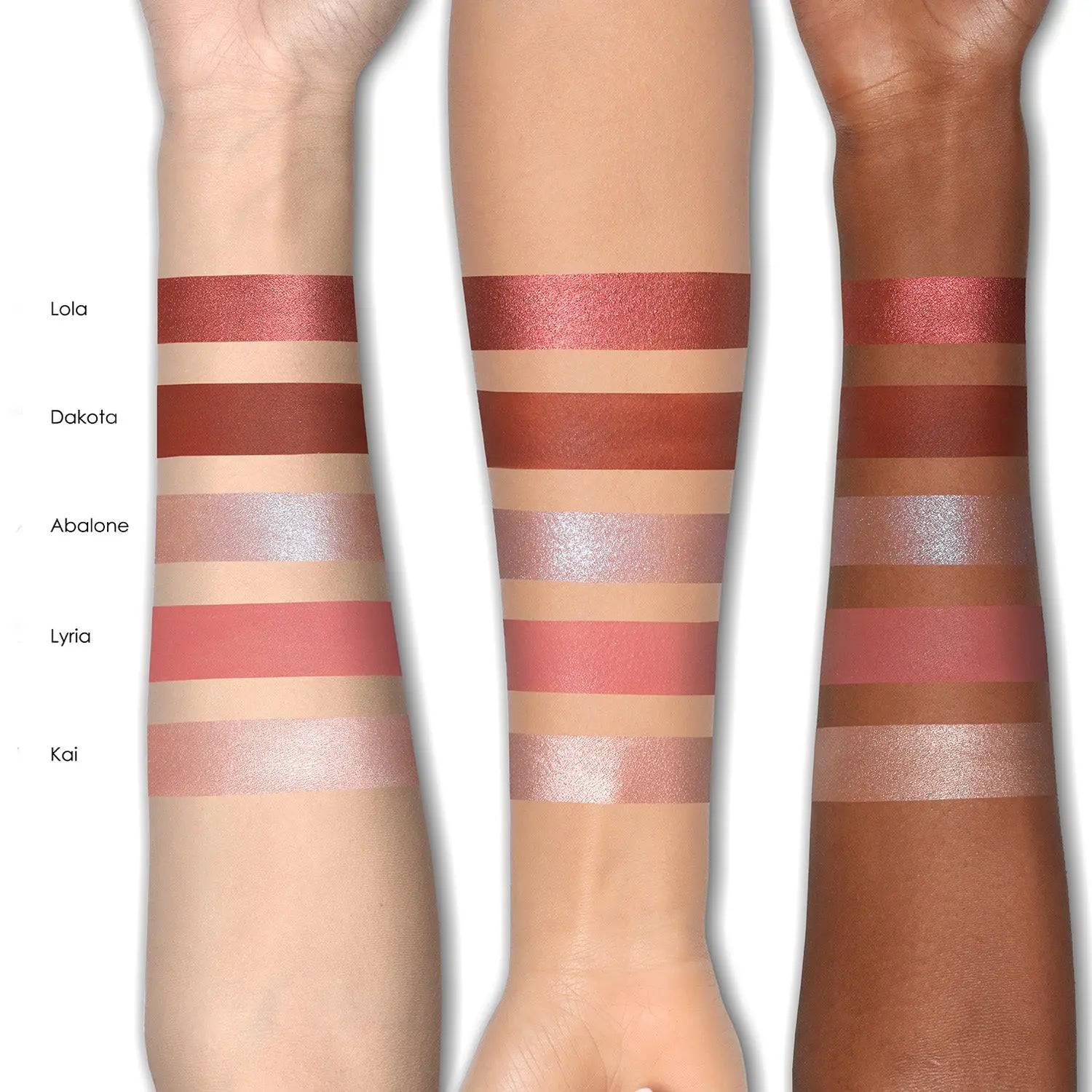 360-coral-eyeshadow-palette-3.jpg CORAL EYESHADOW PALETTE